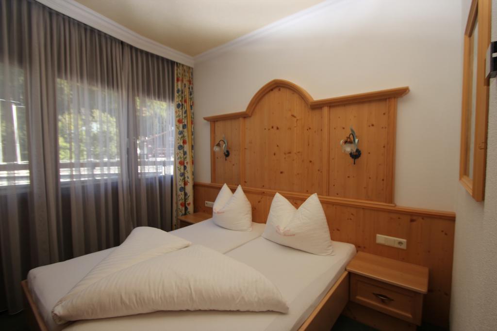 Hotel Garni Monte Bianco Ischgl Pokój zdjęcie